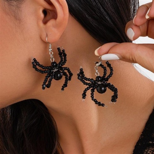 occidental style black wind crystal spider necklace Halloween punk exaggerating imitate Pearl beads clavicle 