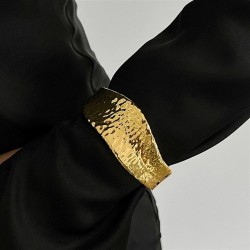 occidental style fashion Metal textured surface bangle woman  exaggerating Lea..