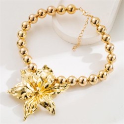 occidental style Metal big flowers pendant beads necklace wind trend exaggerat..