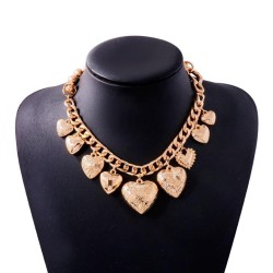  retro wind love pendant Alloy chain necklace lady personality luxurious gem
