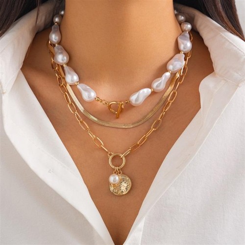 occidental style  Pearl clavicle chain  retro Metal pendant multilayer necklace