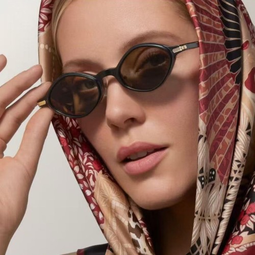 (C  Black frame  gray  Lens )polygon samll sunglass sunglass occidental stylens style fashion Sunglasses trend woman