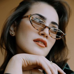 ( tea  Lens )samll cat sunglass occidental style fashion stylens sunglass brie..