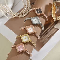 ( Rose Gold white) clover watch woman diamond samll high fashion temperament f..