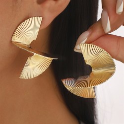 E atmospheric three-dimensional Alloy earrings woman ear stud samll temperamen..