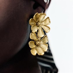 E same style flowers splice ear stud  exaggerating personality high all-Purpos..