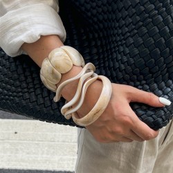 occidental styleins wind Irregular resin bangle woman  fashion white Acrylic e..