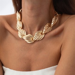 occidental style exaggerating Shells splice clavicle necklace ins wind geometr..