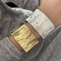 trend geometry Stripe bangle woman width surface color exaggerating wind high-..