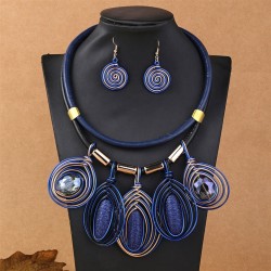occidental style exaggerating necklace earrings aluminum weave resin Olives pe..