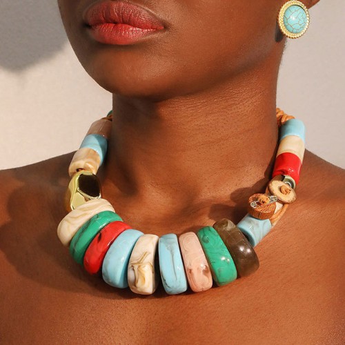 handmade production multicolor Acrylic necklace  fashion exaggerating lady clavicle chain