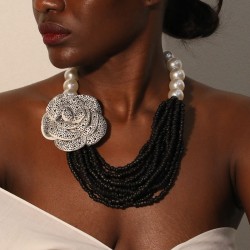 imitate Pearl flowers multilayer necklace  original style lady