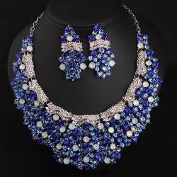 occidental style luxurious  blue diamond gem necklace earrings set  bride