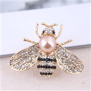 Korean style fashion  Metal diamond samll personality lady brooch