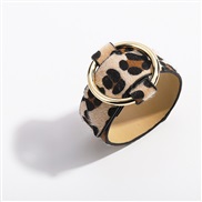 (A leopard print brown)trend cortex bangle  snakeskin leopard velvet Imitation leather leather