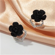 (EZheise)occidental style Autumn and Winter arring  brief fashion velvet flowers ear stud temperament diamond love earri