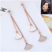 fine  Korean style fashion sweet triangle personality temperament ear stud