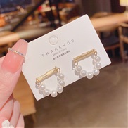 (Egold )ins wind samll brief Pearl earrings woman silver Korean style same style ear stud temperament