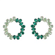 ( green)earrings occi...