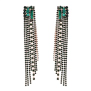 ( green)earrings occi...