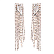 ( white)earrings occi...