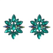 ( green)earrings fash...