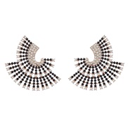 ( black)earrings supe...