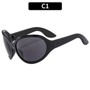 (C  Black frame  gray...