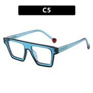 square crcle spectacl...