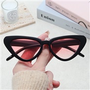 ( Black frame  red  L...