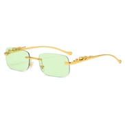 ( gold frame  Lens c)...