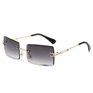 ( gold frame  gray  L...