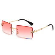 ( gold frame  pink Le...