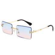 ( gold frame  blue  p...