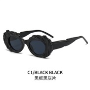 ( Black frame  Black ...