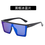 (C  Black frame  blue...