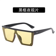 (C  Black frame  Lens...