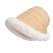 ( Beige)Winter hat wo...