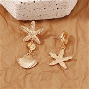 ( Gold) gold starfish...