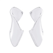 ( White K)E occidental style exaggerating Irregular earrings  wind geometry personality retro earring