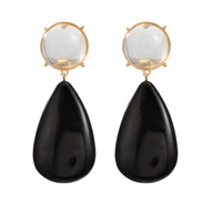 ( Black )Autumn and Winter exaggerating occidental style earrings woman Round drop resin color earring Bohemia