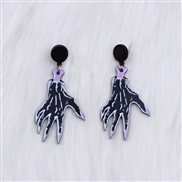 ear stud earrings fashion trend personality occidental style claw skull earring Earring woman