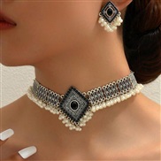 1 fashion retro rhomb...