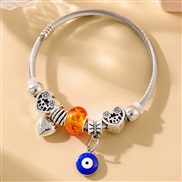 fashion concise series eyes temperament lady bangle