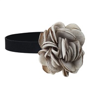 ( Light graygreen ) occidental style women  Cloth imitate flowers necklace brief pure color belt woman