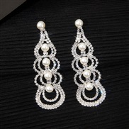 ( Silver)Pearl earrin...