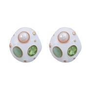 ( green)earrings occi...