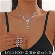 (JXTL21 83 zircon Sui...