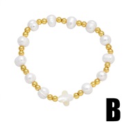 (B) Pearl love four c...