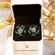 (E3353 1/ green)silver Rhinestone mosaic flowers ear stud  medium retro high earring samll personality Earring